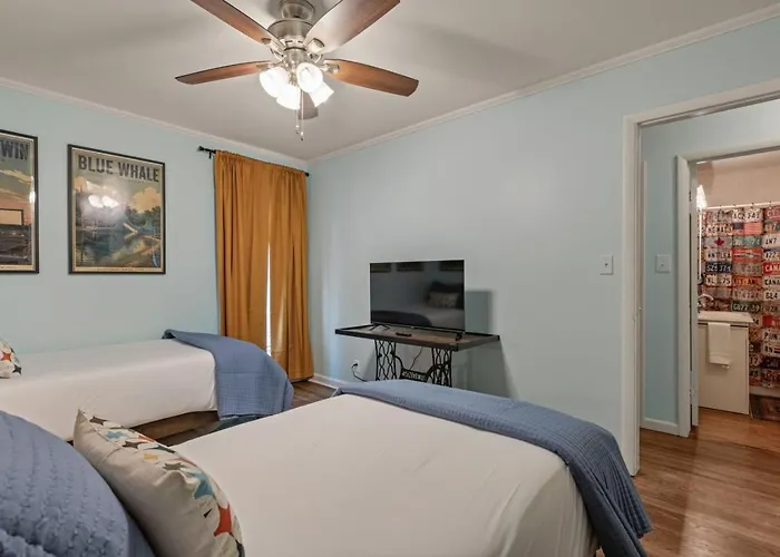 Retro 2br King Bed Pet-friendly Tu Expo Tulsa